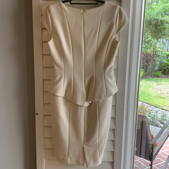 Zara fitted sheath dress - Picture 4 of 4